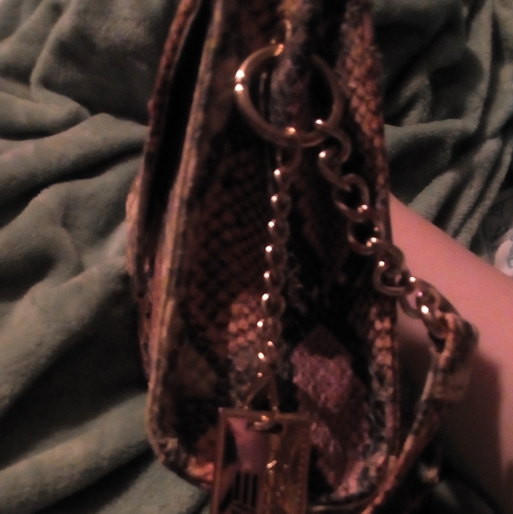 Purse - Picture 2 of 2